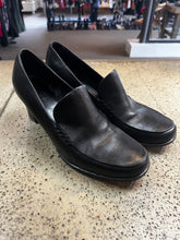 Load image into Gallery viewer, Franco Sarto Leather Heeled Loafer (Size 7.5)
