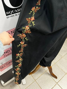 Embroidered Floral Pants (Size 12)