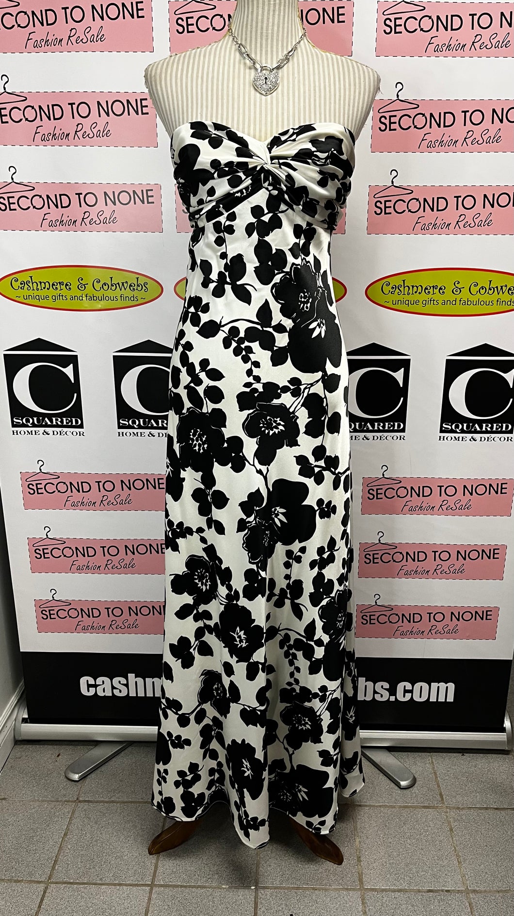 Black & White Floral Strapless Dress (Size 10)