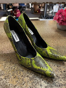 Steve Madden Green Snakeskin Heels (Size 8)