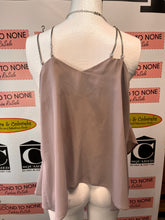 Cargar imagen en el visor de la galería, New Look Chain Strap Tank Top (Size 12)

