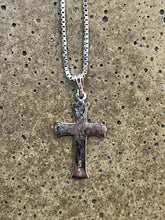 Cargar imagen en el visor de la galería, Sterling Silver Cross Pendant Necklace

