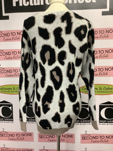 NWT Cheetah Plush Sweater (Size XXL)