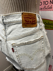 Levi's 501 Denim Shorts (Size 29W)
