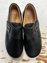 Cargar imagen en el visor de la galería, Portofino Velcro Dress Shoes (Size 37=6)
