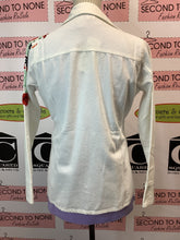 Charger l&#39;image dans la galerie, 100% Cotton Embroidered Sleeve Denim-Type Jacket (3 Colours)
