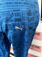 Load image into Gallery viewer, Puma Active Capris (Size M)
