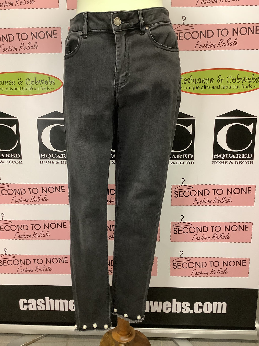 Charlie Pearl Jeans (Size 8)