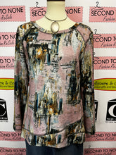 Load image into Gallery viewer, Graffiti Print Top (Size L)
