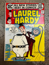 Cargar imagen en el visor de la galería, 1972 Laurel and Hardy No. 1 Premium Comic Book
