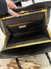 Charger l'image dans la galerie, Vintage John Hort Leather Handbag
