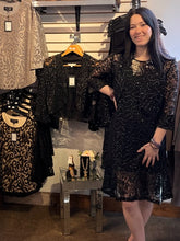 Cargar imagen en el visor de la galería, All-Over Lace &amp; Sequin Little-Black-Dress
