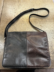 ILI Vintage 2 Tone Leather Crossbody