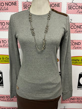 Load image into Gallery viewer, NWT Ralph Lauren Long Sleeve (Size S)
