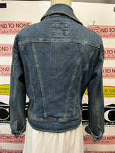 Load image into Gallery viewer, Denim Trucker Jacket (Size M)
