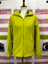 Cargar imagen en el visor de la galería, Columbia Neon Green Sweater (Size M)
