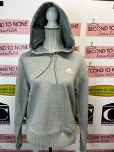 Cargar imagen en el visor de la galería, Adidas Cropped Hoodie (Size S)
