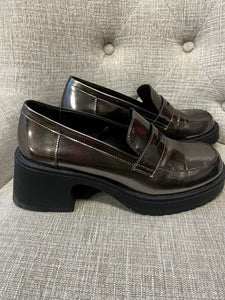 Dirty Laundry Heeled Loafers (Size 8)