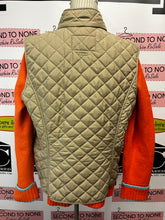 Load image into Gallery viewer, Beige Quilted Fleece Lined Vest (Size L)
