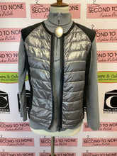 Cargar imagen en el visor de la galería, Metallic Puffer Vest (Size M)
