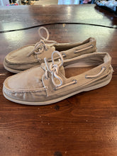 Load image into Gallery viewer, Sperry Top Sliders (Size 9.5)
