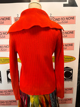 Cargar imagen en el visor de la galería, Ralph Lauren Orange Knit Sweater (Size M)
