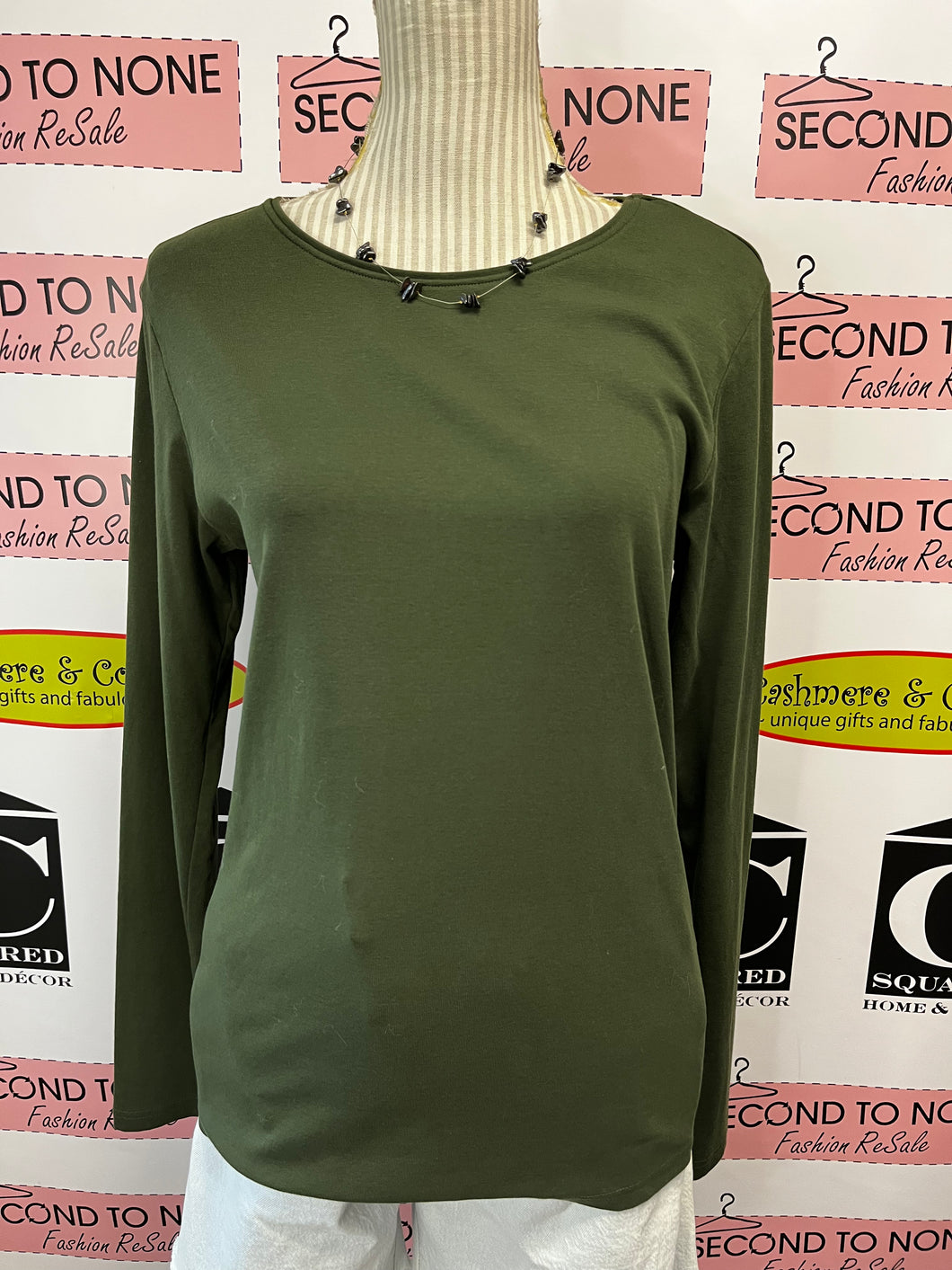 Basic Green Long Sleeve (Size M)