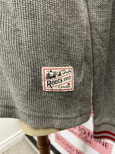 Cargar imagen en el visor de la galería, Roots Hooded Top (Size M)
