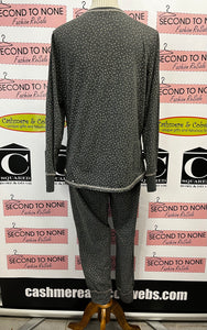Denver Hayes Pyjama Set (Size M)