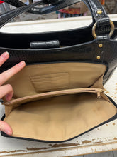 Charger l'image dans la galerie, Crazy Horse by Liz Claiborne Purse
