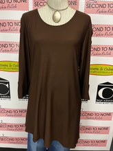 Load image into Gallery viewer, Brown Ruched Sleeve Tunic (Size L)
