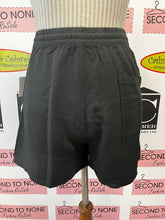 Charger l&#39;image dans la galerie, NWT O&#39;Neill Fatima Shorts (Size L)

