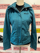 Load image into Gallery viewer, Bench Hooded Jacket (Size M)
