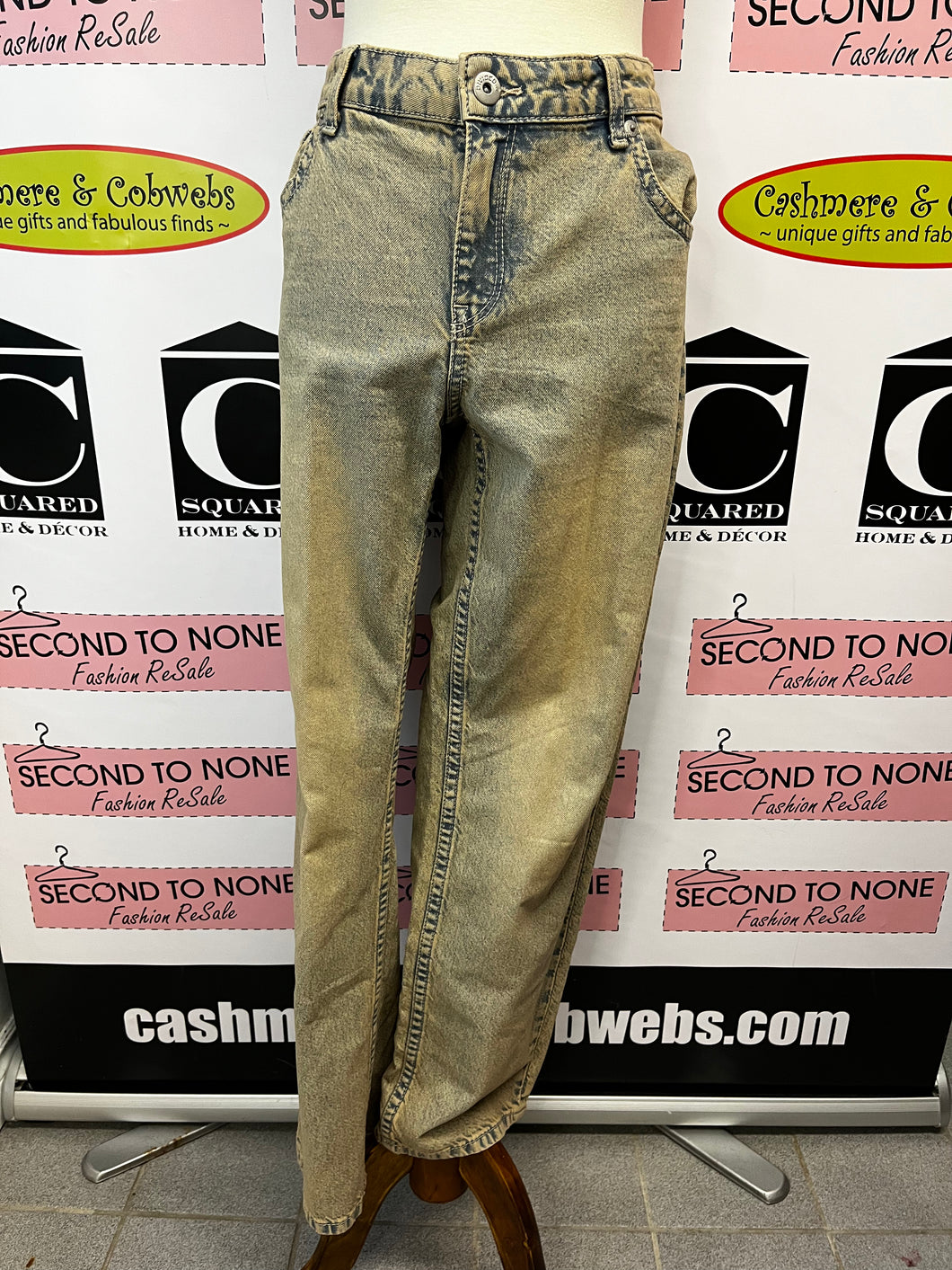 Divided Distressed Jeans (Size 12)