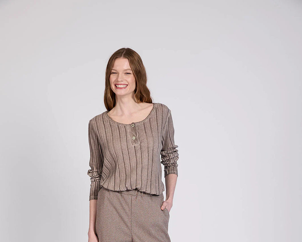 Made In Italy Cotton Two-Tone Ribbed Top