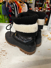 Cargar imagen en el visor de la galería, Storm by Cougar Winter Boots (Size 10)
