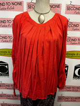 Load image into Gallery viewer, Lisette Peasant Blouse (Size L)
