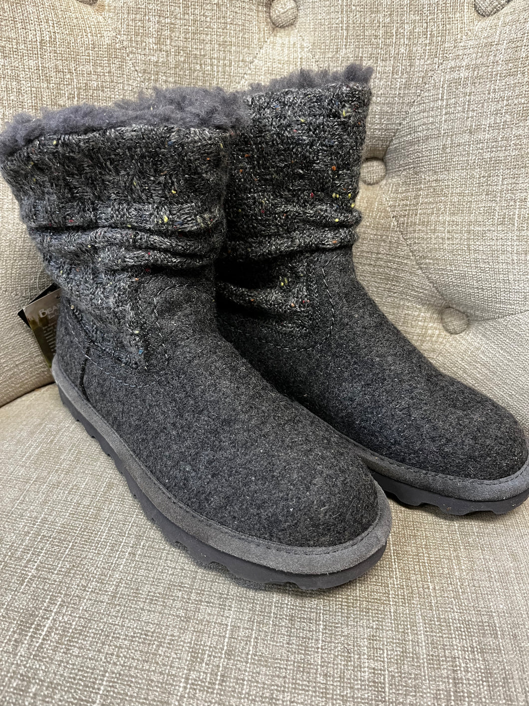 NWT BearPaw Wool Boots (Size 7)