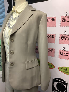 Tahari Suit Jacket (Size 14)