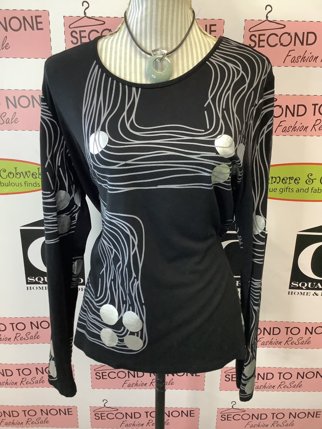 Abstract Long Sleeve Top (Size L)