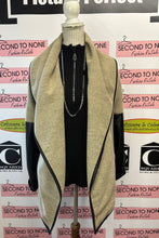 Cargar imagen en el visor de la galería, Maggie Rhinestone Collared Sweater (Size L)

