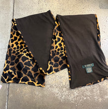 Load image into Gallery viewer, Danier Cabana Leopard Print Scarf
