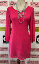 Charger l'image dans la galerie, Bling Hem Hot Pink Tunic (Size XS)
