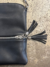 Load image into Gallery viewer, David Jones Sanna Black Leather Crossbody
