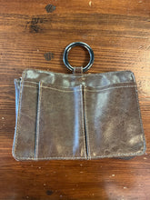 Cargar imagen en el visor de la galería, ‘Pouchee’ Leather Purse Organizer
