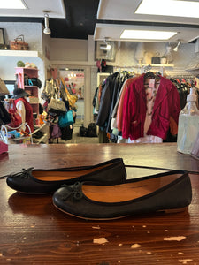 J. Crew Black Leather Ballet Flats (Size 8)