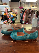 Charger l&#39;image dans la galerie, Turquoise Leather Ballet Flats (Size 7)
