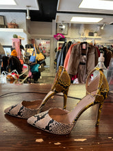 Cargar imagen en el visor de la galería, Call It Spring Snake Print Stiletto Heels (Size 10)
