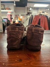 Load image into Gallery viewer, Skechers Suede Moccasin Shoes (Size 8.5)
