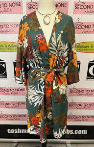 Bold Lily Print Kimono Style Cardi (Size XXS)